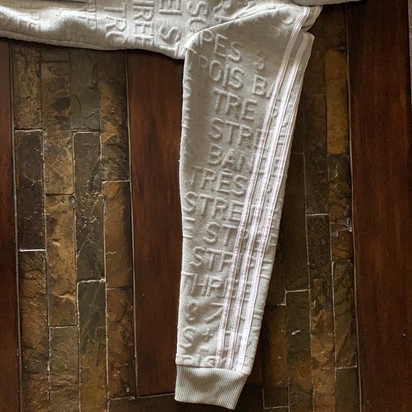 Gray and White Adidas Pullover Hoodie (small) - Picture 6 of 7